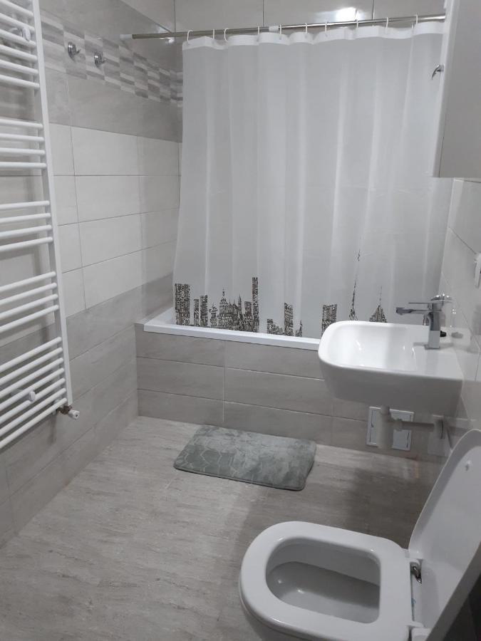 Flor Apartaments Тыргу-Муреш Экстерьер фото